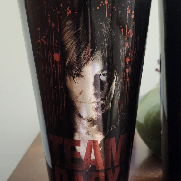 The Walking Dead glass set - Picture 2 of 6